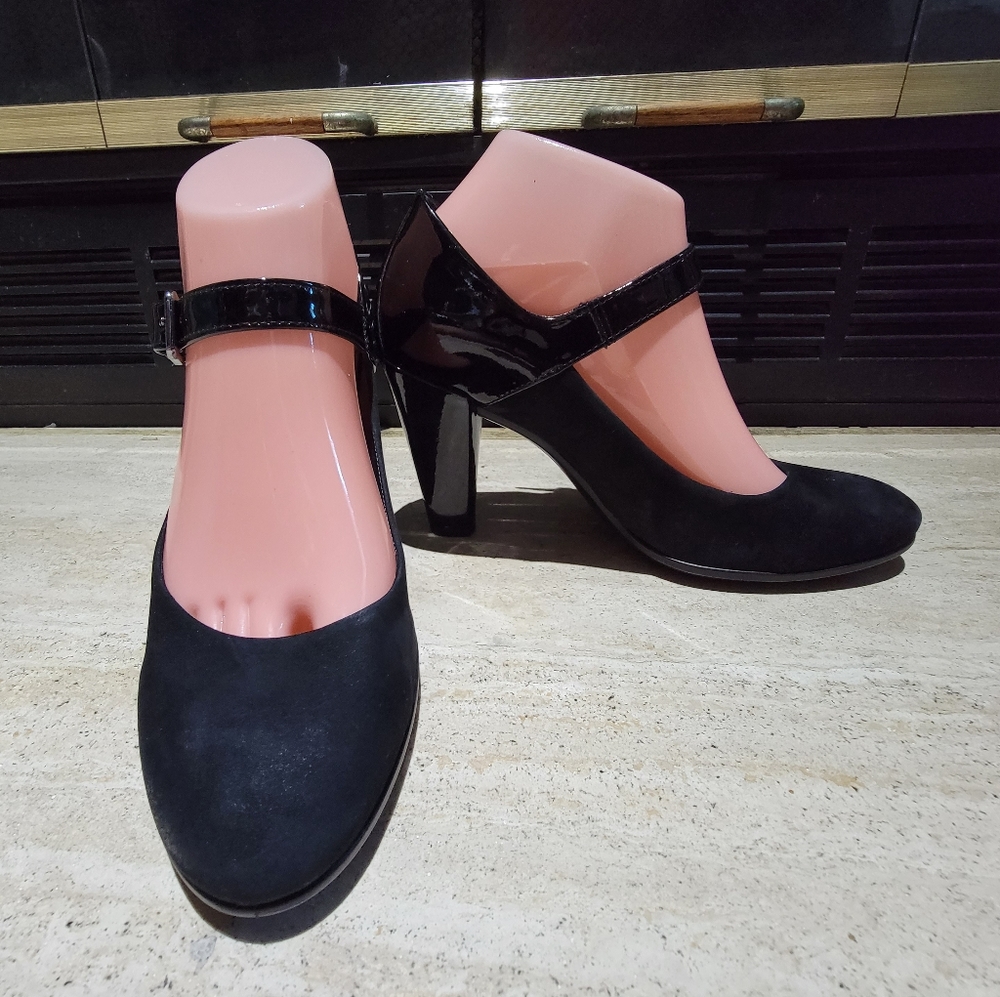 Ecco Mary Jane styled heels sz 37